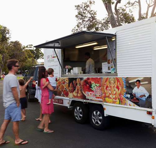 SPICE ODYSEE CURRY VAN